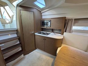 2013 Jeanneau Leader 8 13
