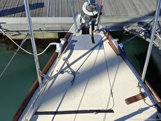 1976 Nicholson 31