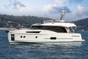 2025 Greenline 48 Fly
