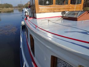 Luxe Motor 36.72, CBB Rijn