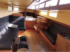Wide beam Barge 55k to rent considered