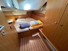 Sun Odyssey 42i