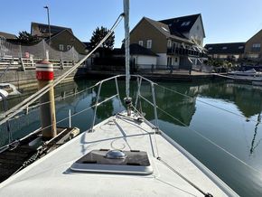 1993 Hunter Legend  Hunter Channel 323 14