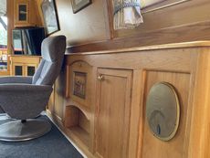 Saloon Stbd Cupboards
