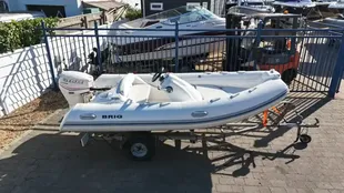 2011 Brig Eagle 380