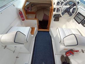 Sealine S200  - Cockpit