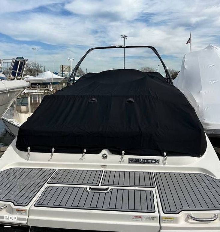 2016 Sea Ray 270 sundeck