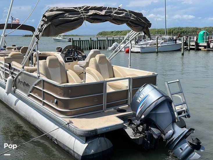 2012 Chance aqua patio 240 sl