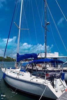 1985 Hunter 40