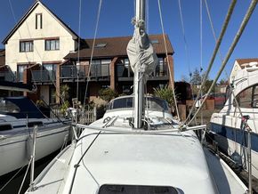 1993 Hunter Legend  Hunter Channel 323 15