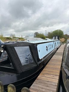 Storm   57ft semi traditional narrowboat