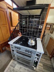 Gypsy Rose 2012 Branson Dutch Barge, 55ft x 12ft 6