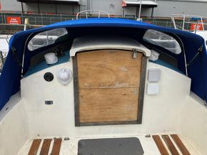 Cockpit & Sprayhood