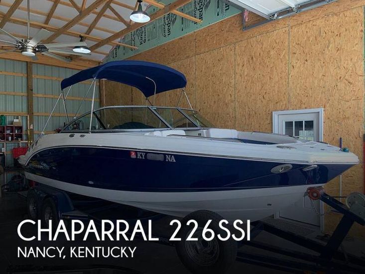 2015 Chaparral 226 ssi