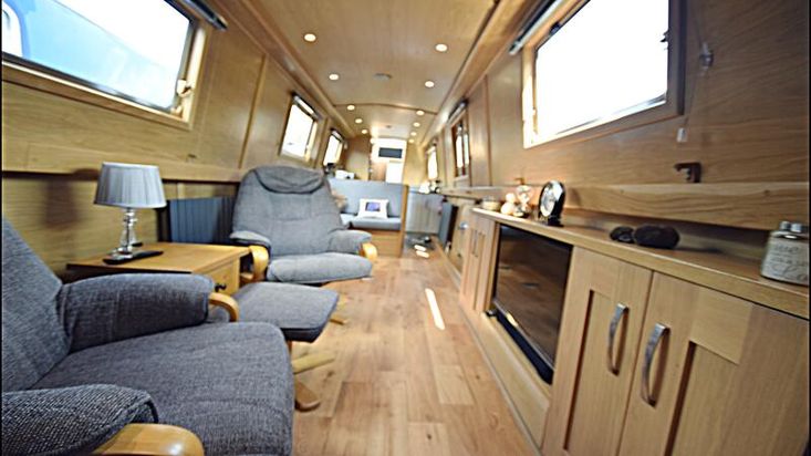 Stunning as New, 58ft Semi Crusier,