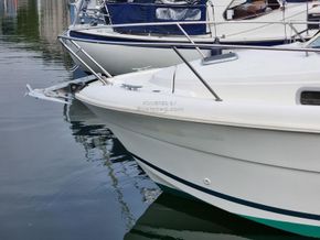 Jeanneau Merry Fisher 705  - Bow