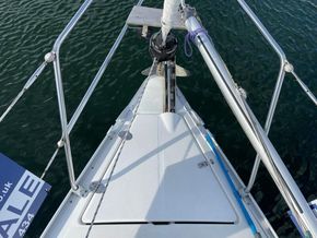 2006 Bavaria Cruiser 30 13
