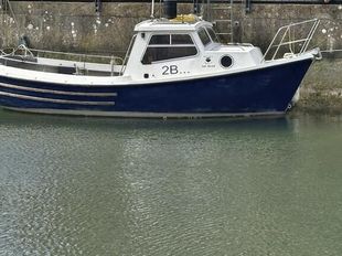 Trusty T21 Good condition, many extras,