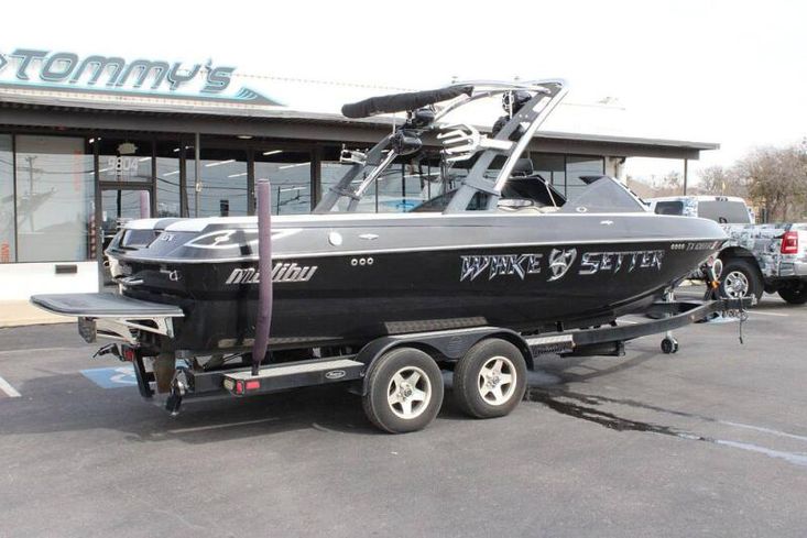 2010 Malibu wakesetter 23 lsv