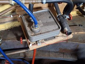 Engine heat exchanger