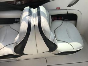 Twin seats 