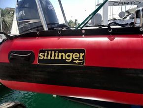 Sillenger tender with 80HP four stroke Yamaha (only 400hours) 