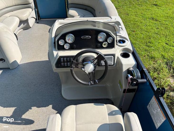 2018 Starcraft sls 3