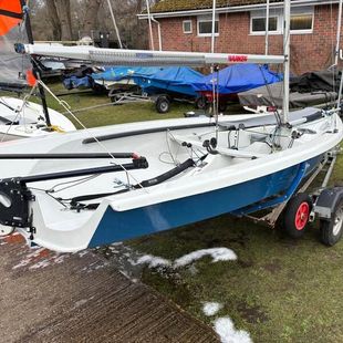 RS200 1210 - fast, clean, ready to win