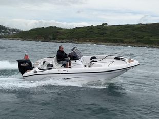 2020 Ranieri Voyager 19