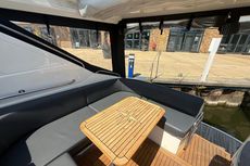 2008 Sealine SC38