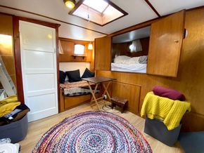 Luxemotor Dutch  Barge  - Aft Cabin