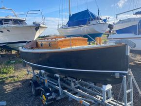 Memory  19 Converted to launch boat - Exterior