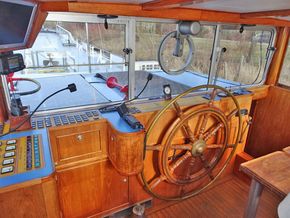 Luxe Motor 36.72, CBB Rijn