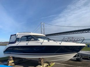 2007 Aquador 23 HT motor cruiser with Mercruiser inboard engine