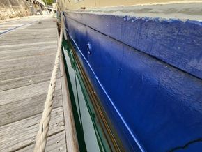 French & Peel Wide Beam Barge - Liveaboard/Distance Cruiser/Workboat  - Hull Close Up