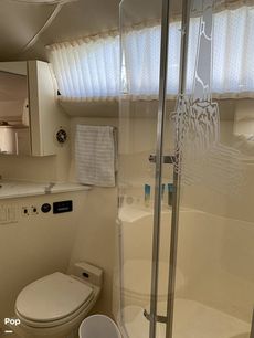 2000 Carver 380 Santego