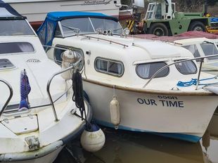 NOW SOLD- FREEMAN 22 MK2