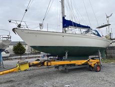 Rival 36 Classic Bluewater Cruiser