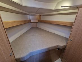 2024 Bavaria Cruiser 34 13