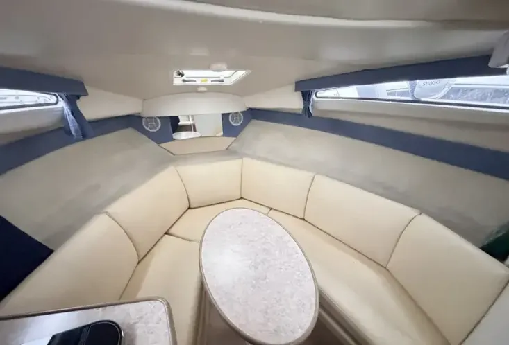2007 Bayliner 245
