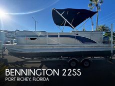 2022 Bennington 22SS