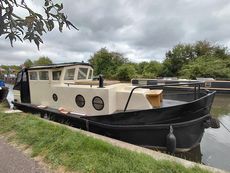 Canal River barge wide beam house boat 33 by 9 foot  