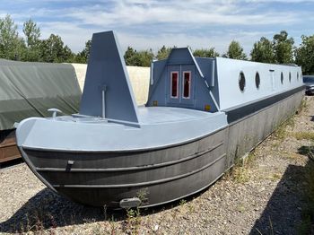 57ft Trad Narrowboat (New Unused)