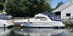 Sealine 350 Statesman