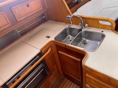 1988 Jeanneau  Sunshine 38