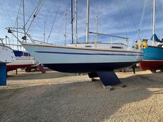 1985 Sadler 26 twin keel