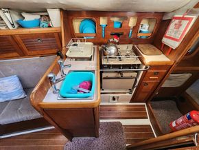 Westerly Tempest 31  - Galley