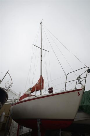 1980 Beneteau First 27