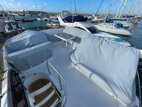 Flybridge cover
