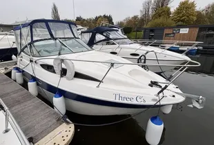 2007 Bayliner 245